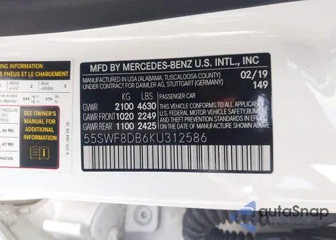 2019 Mercedes-Benz C 300 z USA, uszkodzony, nr VIN 55SWF8DB6KU312586